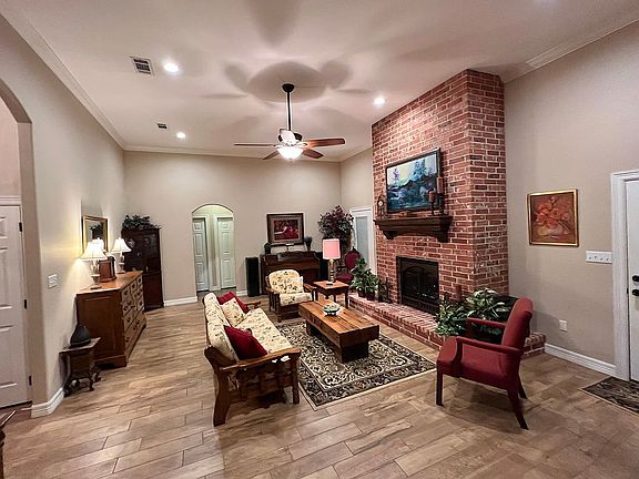 5th image of 243 Hannah Ln