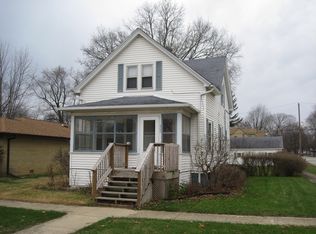 609 S Winfield Ave, Kankakee, IL 60901