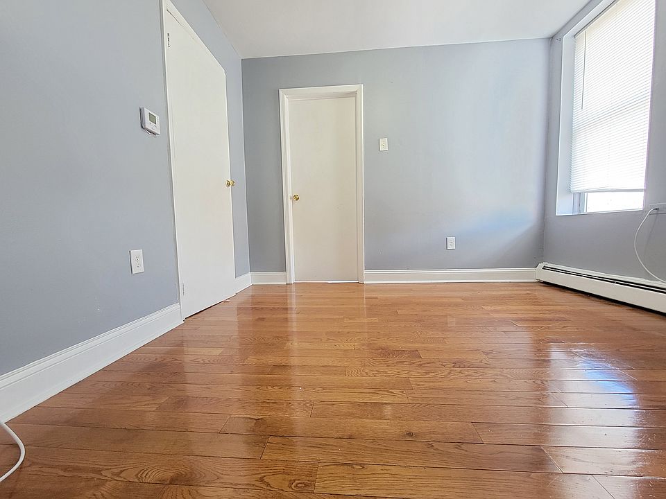 2nd image of 2211 Central Ave #15E