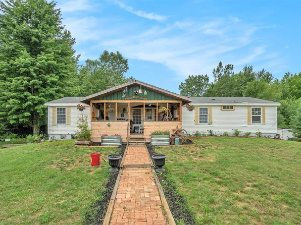 318 58th St, Grand Junction, MI 49056