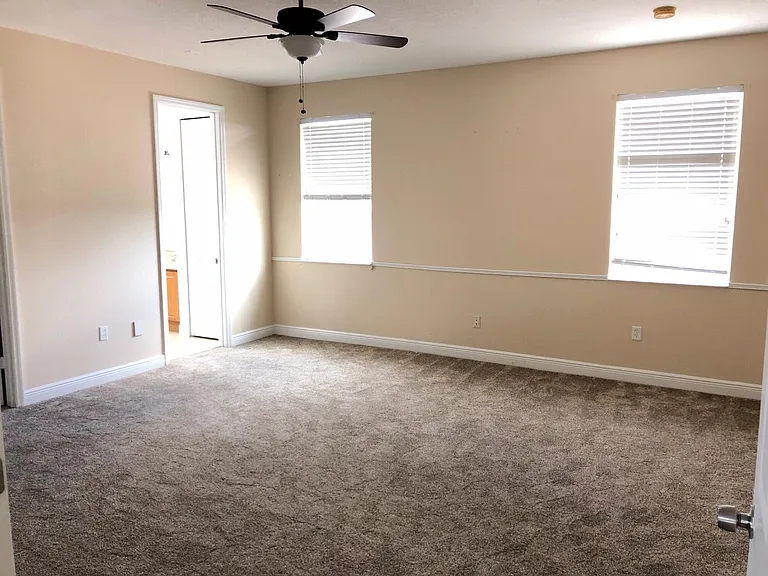 3615 Valleyview Dr — Photo 18