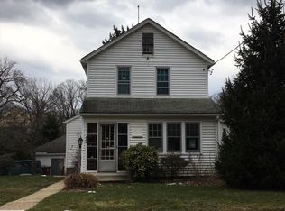 408 Farragut Ave, Hastings On Hudson, NY 10706