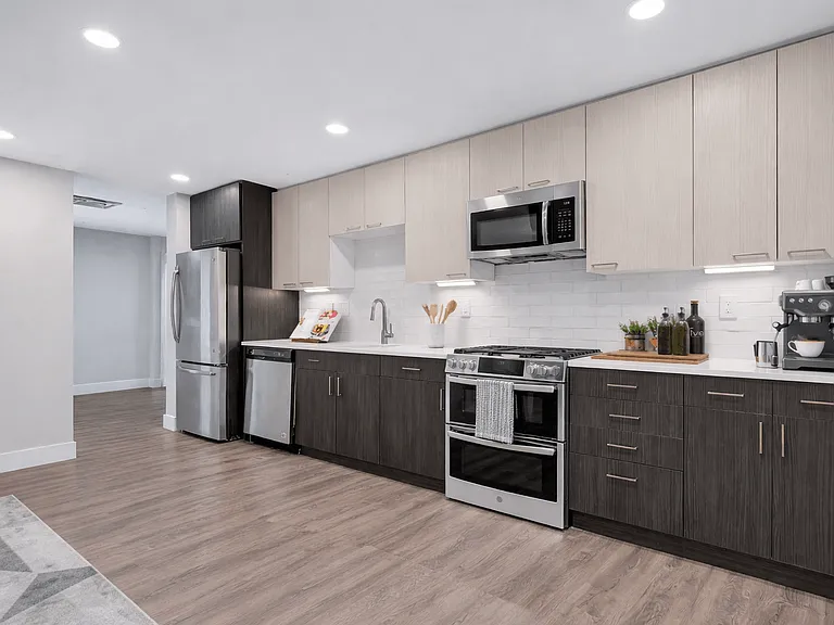 Premium Kitchen Finish