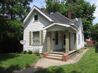 1226 S 8th St, Terre Haute, IN 47802