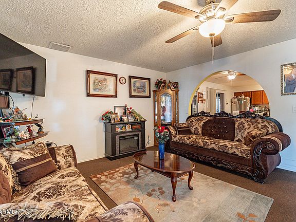 4th image of 6720 W SAN MIGUEL Avenue