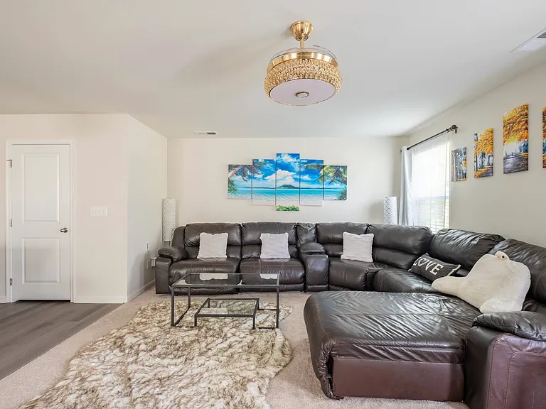 1020 Skipjack Ln — Photo 5
