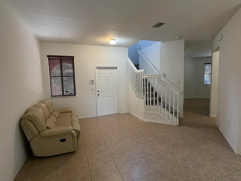 8928 SW 18th St — Photo 6