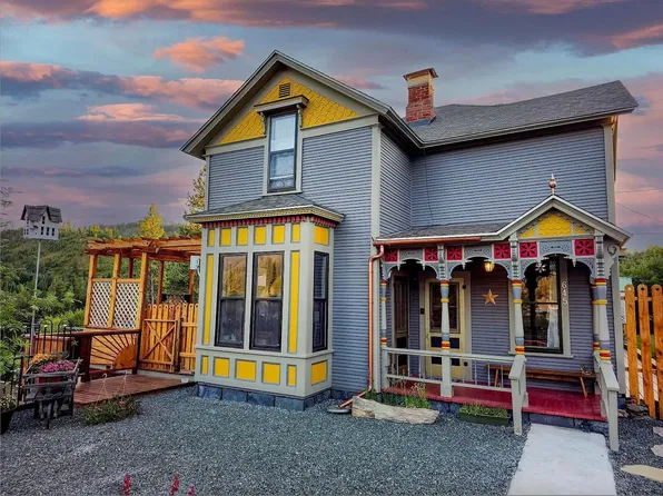 645 S Kauffman St, Republic, WA 99166