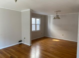 21 Morrell St FLOOR 1, Elizabeth, NJ 07201