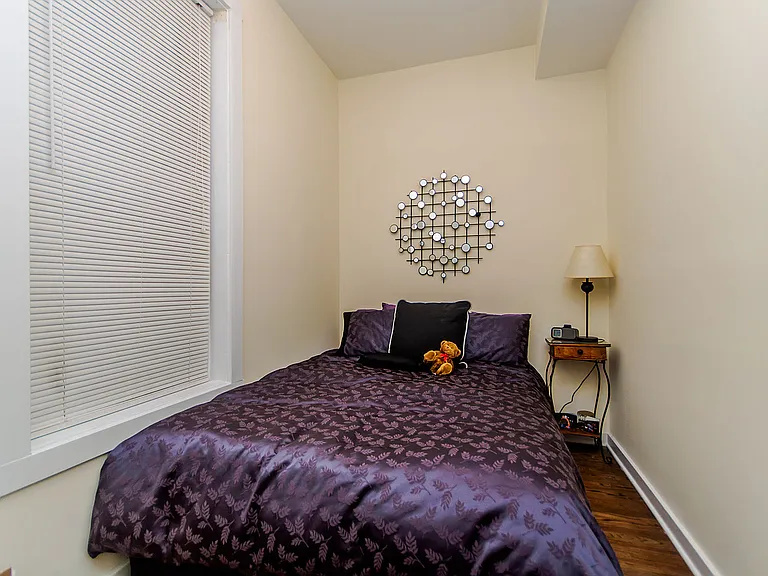 1829 N Hermitage Ave #2 — Photo 7