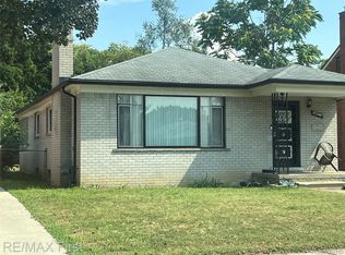 19344 Chapel St, Detroit, MI 48219