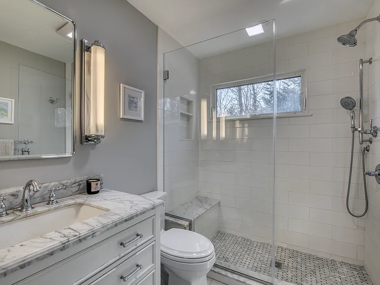 52 Settlers Landing Ln — Photo 8