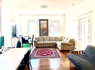 23 Monmouth St #1, Somerville, MA 02143