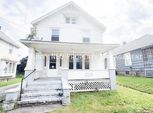 859 Brown St, Akron, OH 44311