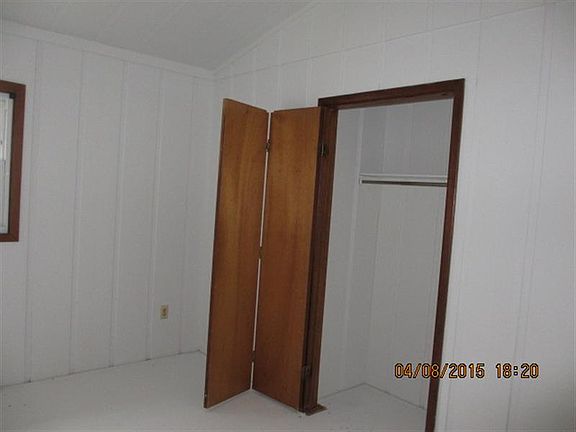 4th image of 3988 Oak Valley Ave SW
