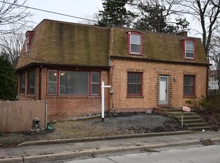 7 E Palatine Rd, Prospect Heights, IL 60070