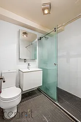 Rented by Rennit Inc.