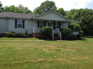 1932 Patrick Ct, Lebanon, TN 37087