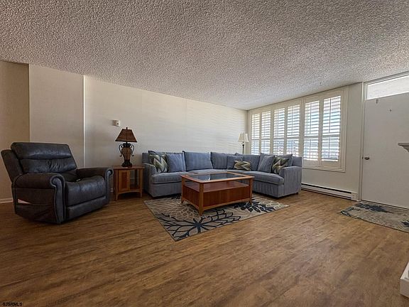 3rd image of 500 Bay Ave APT 307N