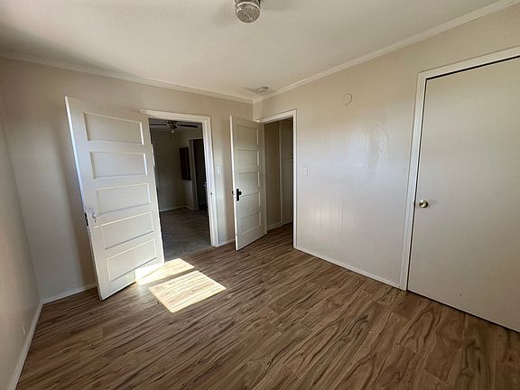 4th image of 4666 Balsam Dr