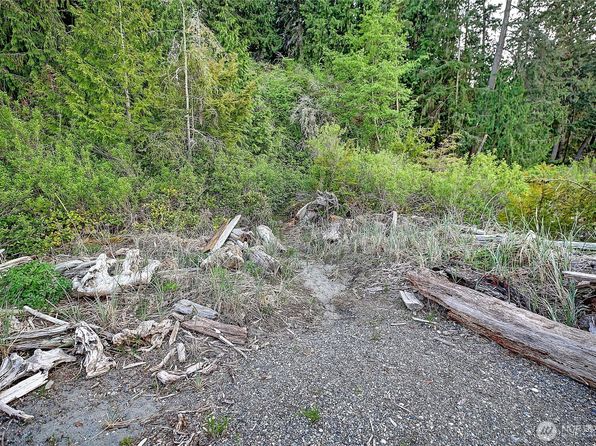 1357 Steffen Place, Camano Island, WA 98282