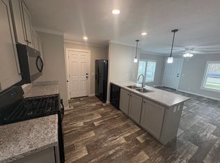 102 S California St #B, Sheridan, IN 46069