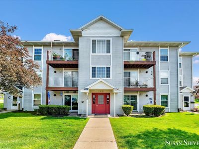 122 Ida Red Ave NW #104, Sparta, MI, 49345