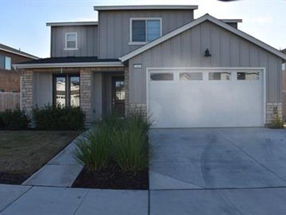 2nd image of 2406 Gabriel Dr