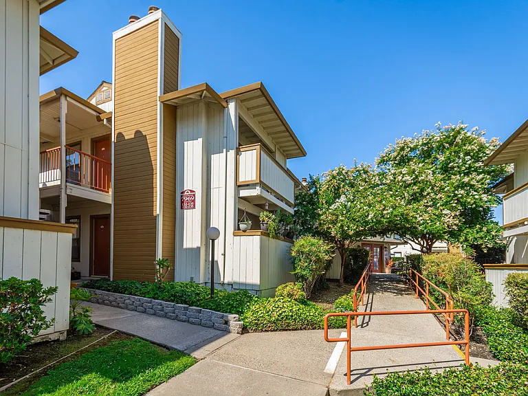 Summerfield Place — Photo 14