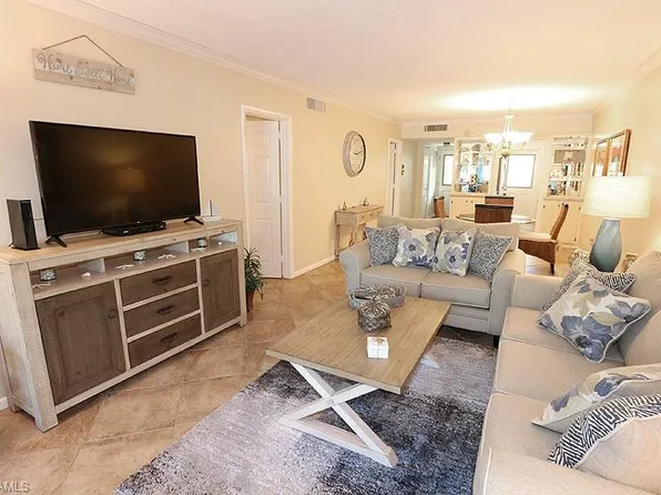 820 Ketch Dr, Naples, FL