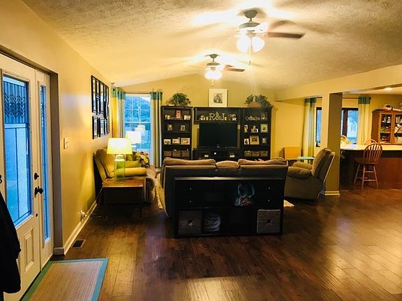 2nd image of 615 City View Ave