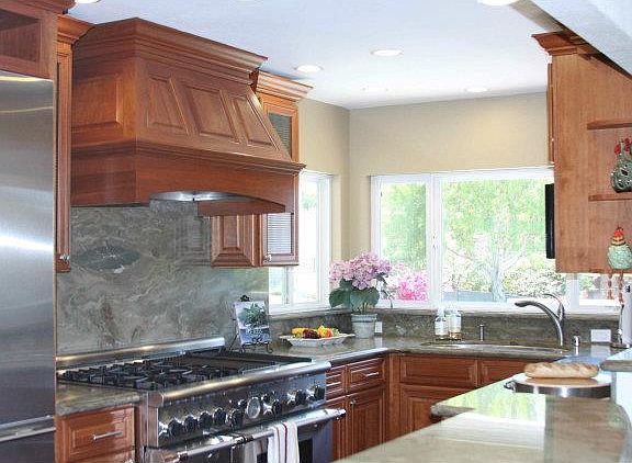3rd image of 4015 Alameda De Las Pulgas