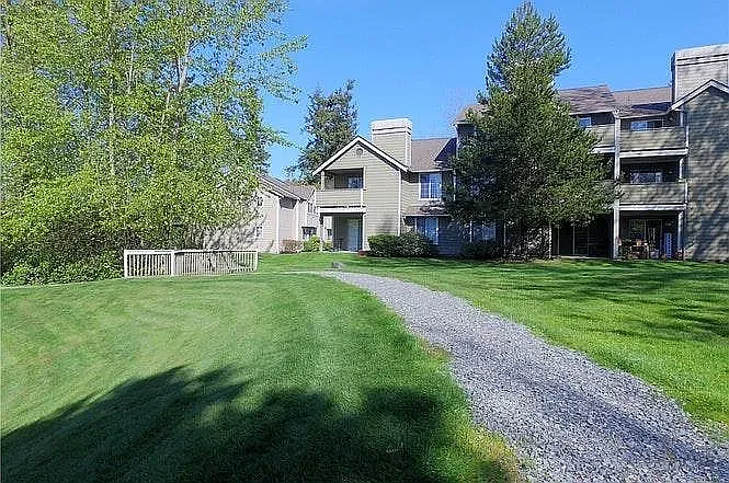 S 284th Ln — Photo 14