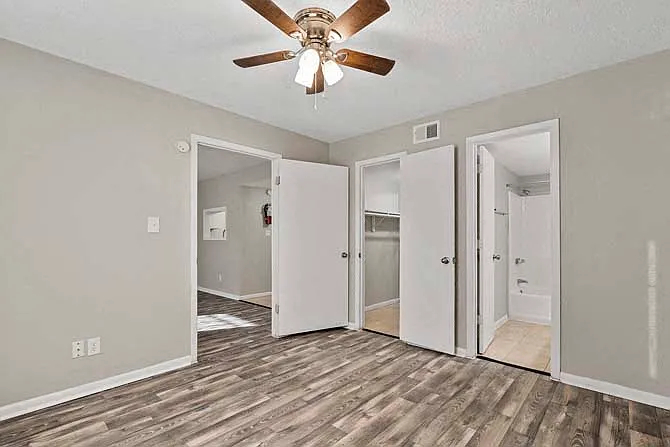 Sage Creek Apartments — Photo 33