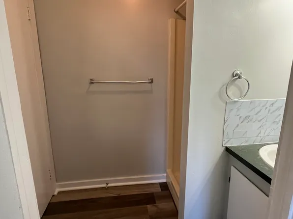 8015 S State Road 63 #2, Terre Haute, IN 47802