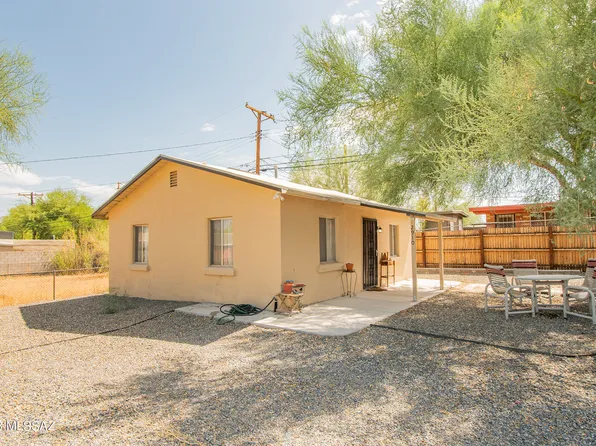 2910 N Tyndall Ave, Tucson, AZ 85719