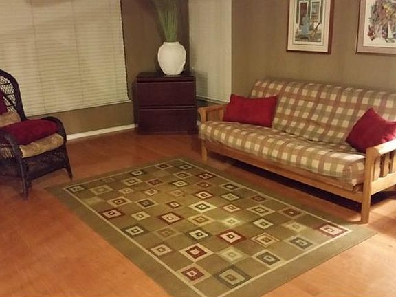 5th image of 350 Suncrest Ct