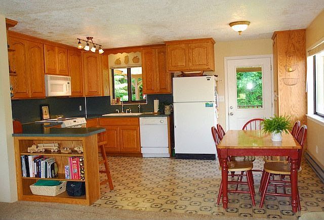 Kitchen/Dining
