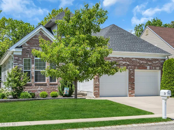 24 Beach Haven Way, Waretown, NJ 08758