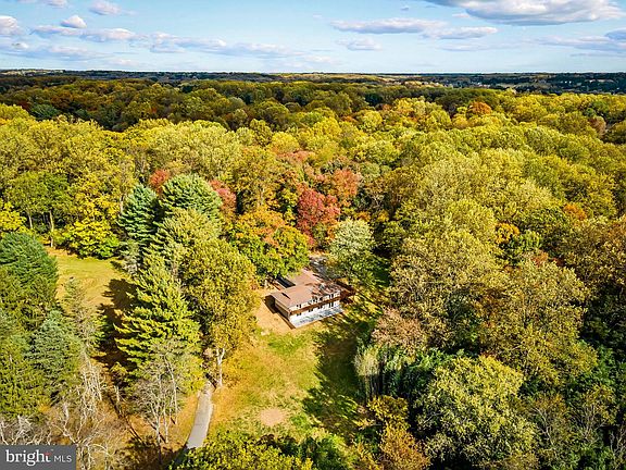 3rd image of 5323 Sweet Air Rd