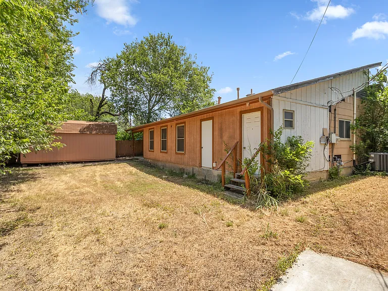 146 Stapleton St — Photo 19