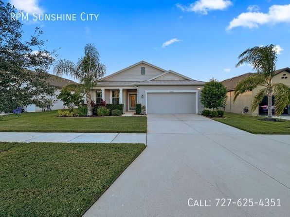 13413 Palmera Vista Dr