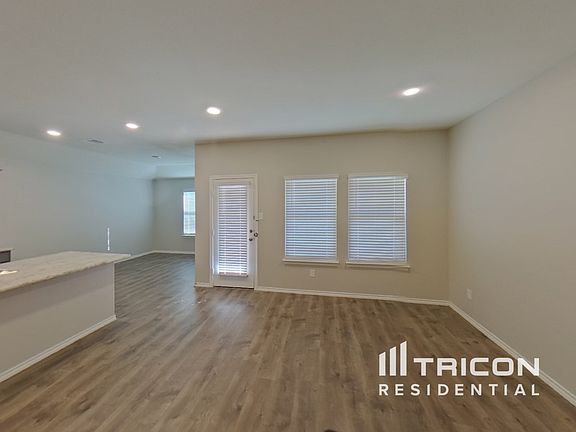 2nd image of 2140 Tulipwood Dr