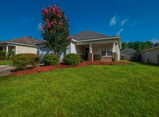 7 Clear Springs Ct, Hattiesburg, MS 39402