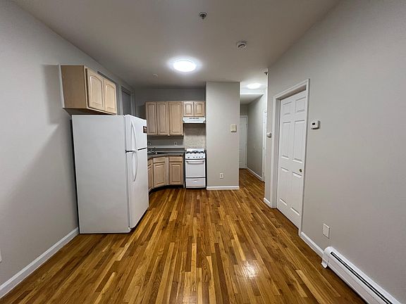 2nd image of 5110 Palisade Ave #6E