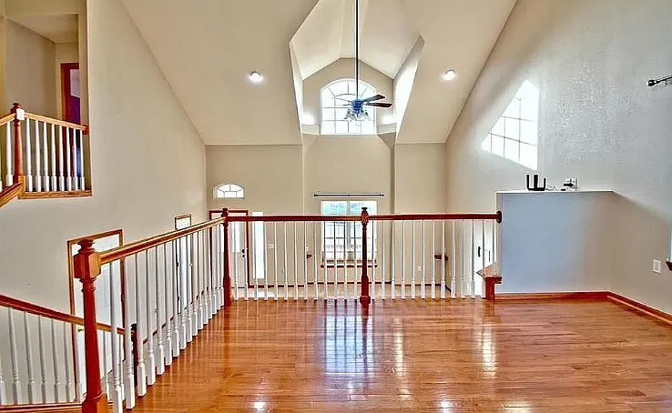 1912 Country Ridge Dr — Photo 19