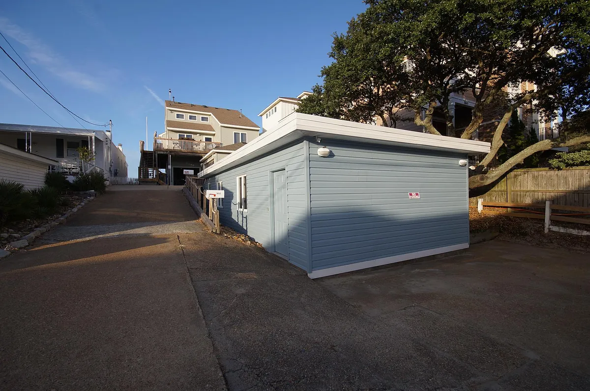 charming beach cottage - 3613 Bayside Ave #A