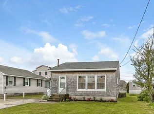 14 Uzzi Ave, Westerly, RI 02891