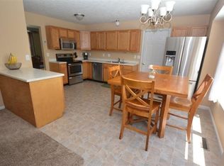 10 Harbor Cove Ct, Monroe, OH 45044