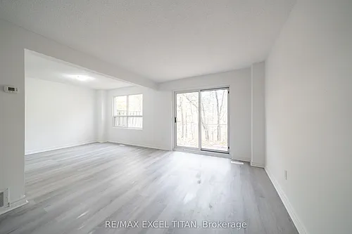 1285 White Oaks Blvd Photo 1